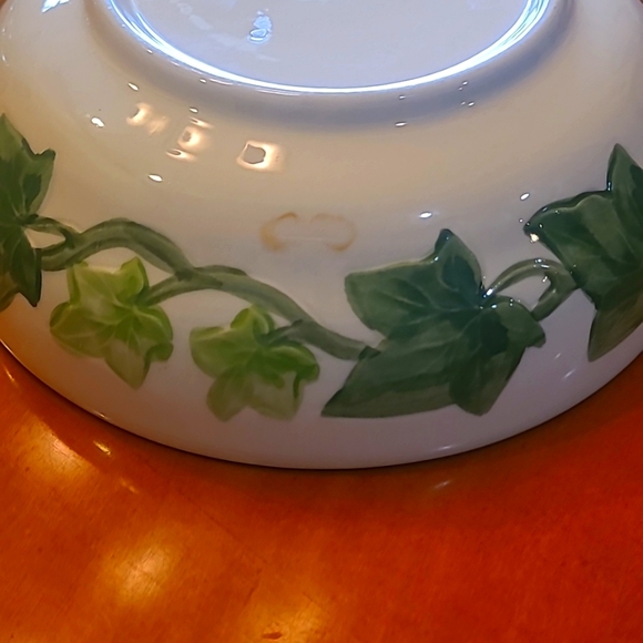 Franciscan IVY 7in Vegetable Bowl - Picture 4 of 5